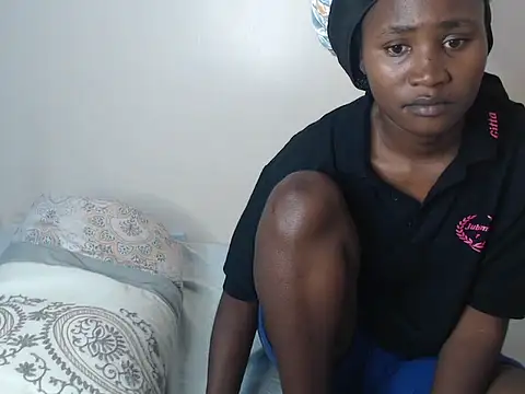 hyacinth b online show from June 30, 2026, 6:42 pm