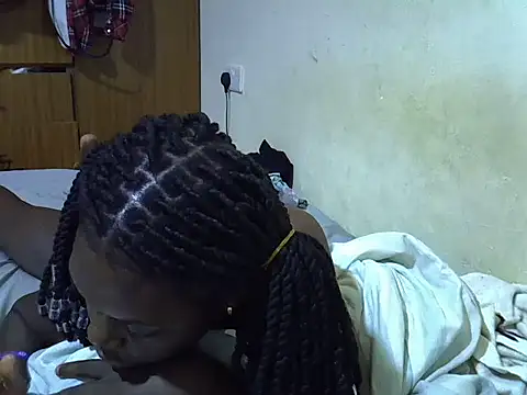 Snapshot of cute_tamara09 chatting on May 27, 2026, 7:00 pm cute tamara09 online show from May 27, 2026, 7:00 pm