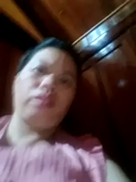 -Yeyi- online show from May 27, 2026, 2:58 pm