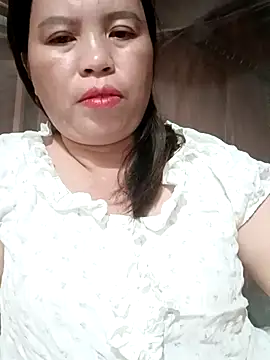 -Yeyi- online show from July 26, 2026, 3:41 pm
