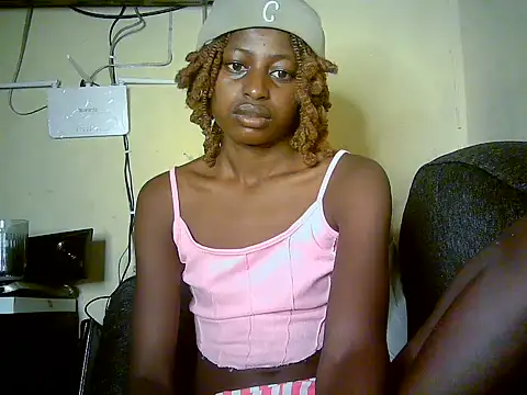 Snapshot of Therry-heart chatting on June 18, 2026, 4:57 am Therry-heart online show from June 18, 2026, 4:57 am