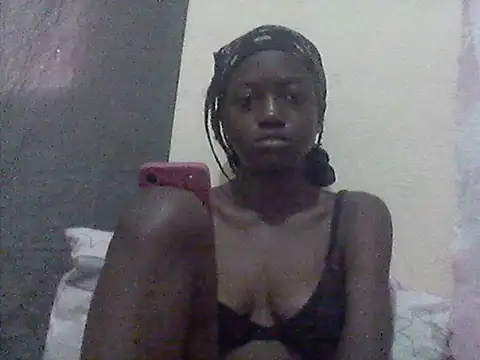 Hot-Ellah online show from May 27, 2026, 3:58 am