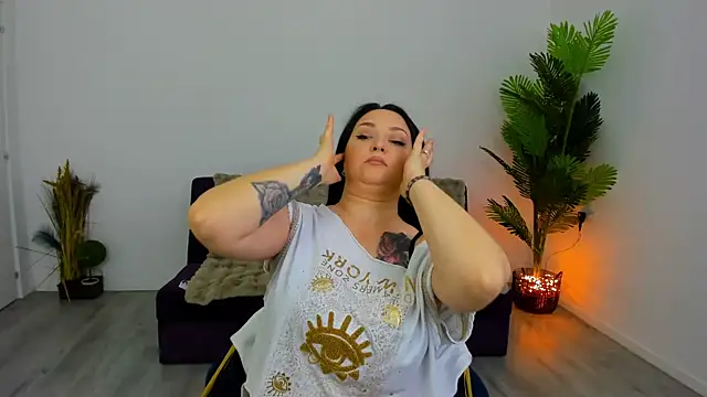 Arya Bellex online show from May 22, 2026, 5:25 am