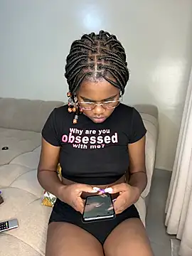 softglamqueen online show from July 24, 2026, 3:37 am