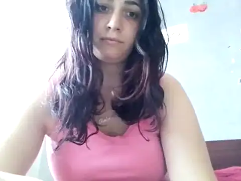 Snapshot of Rossyta_r chatting on May 19, 2026, 7:58 am Rossyta r online show from May 19, 2026, 7:58 am