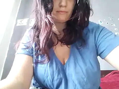 Snapshot of Rossyta_r chatting on May 20, 2026, 5:24 am Rossyta r online show from May 20, 2026, 5:24 am
