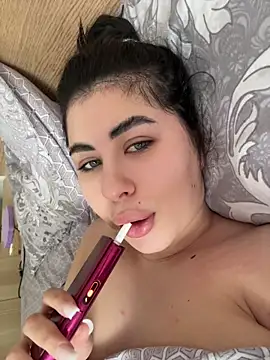DaianaKimberly online show from July 22, 2026, 9:56 am