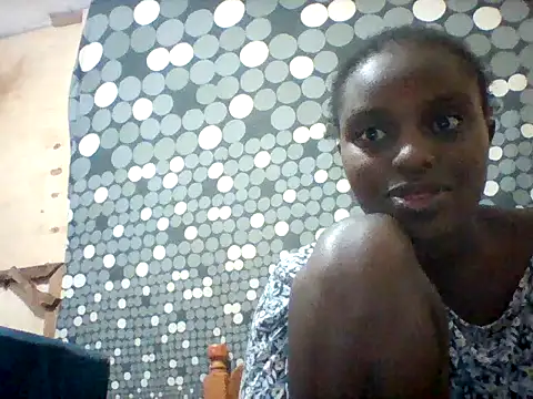 liligal online show from July 7, 2026, 6:47 am