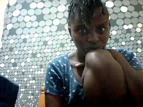 liligal online show from July 25, 2026, 3:48 am