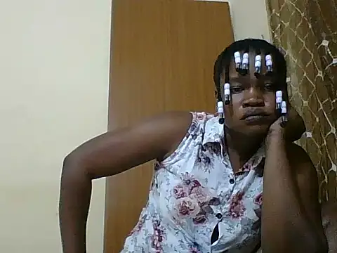 Snapshot of Beauty0001 chatting on July 20, 2026, 3:36 pm Beauty0001 online show from July 20, 2026, 3:36 pm