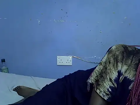 SleekCandy petites online show from July 20, 2026, 4:27 am