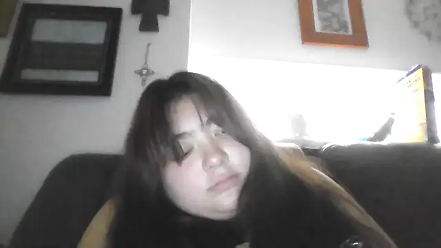 bubblegumeva online show from June 1, 2026, 7:04 pm