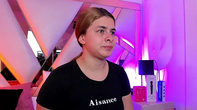 AliceCruzz online show from July 20, 2026, 4:53 pm