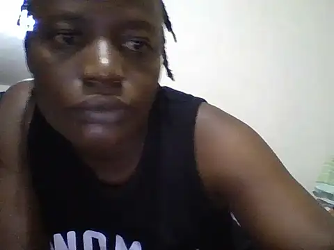 Snapshot of yourdreamgirlT chatting on June 21, 2026, 1:41 am yourdreamgirlT online show from June 21, 2026, 1:41 am