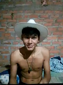 Snapshot of azazel_thedark chatting on May 23, 2026, 9:35 am azazel thedark online show from May 23, 2026, 9:35 am