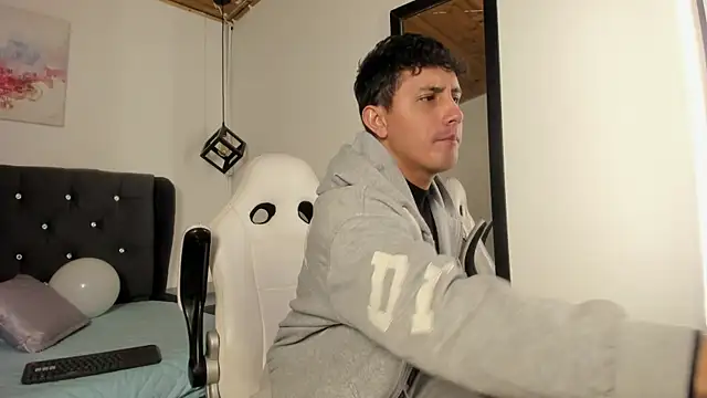 marcos vieyra online show from July 15, 2026, 7:19 pm