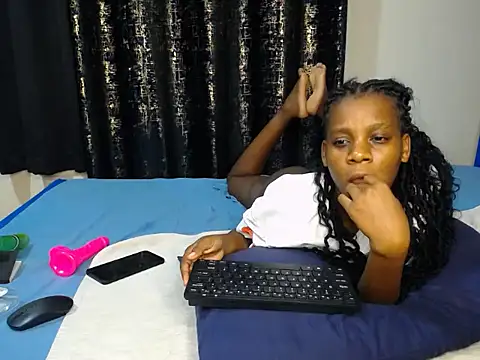 prettty Talia online show from July 19, 2026, 10:13 pm