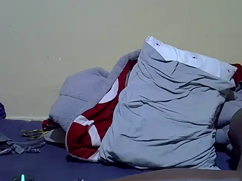 Snapshot of Talishabae chatting on May 19, 2026, 6:58 pm Talishabae online show from May 19, 2026, 6:58 pm