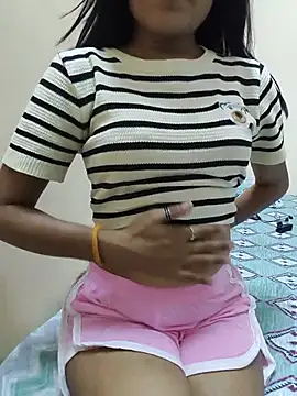 Shanaya 001 online show from June 2, 2026, 10:39 am