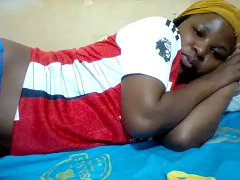 Camilla-Sweets online show from May 18, 2026, 4:07 am