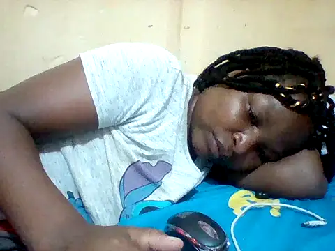 Camilla-Sweets online show from May 20, 2026, 6:52 am