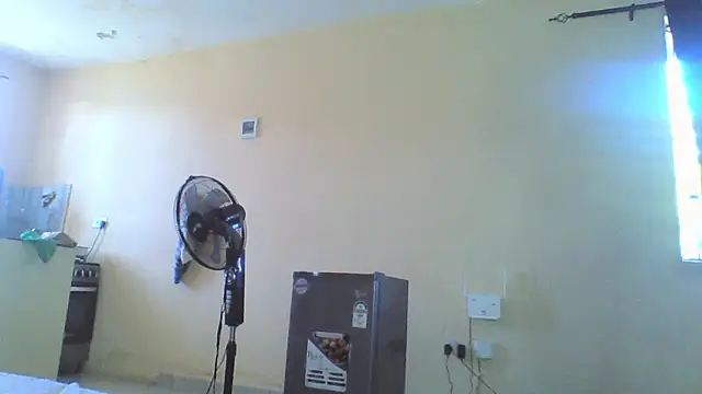 Snapshot of sexybaddie1 chatting on May 22, 2026, 12:33 pm sexybaddie1 online show from May 22, 2026, 12:33 pm