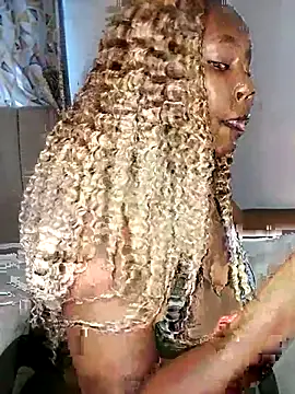 sexyygyall online show from July 19, 2026, 10:52 am