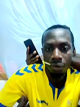 Lawal-Briana online show from May 28, 2026, 7:00 pm