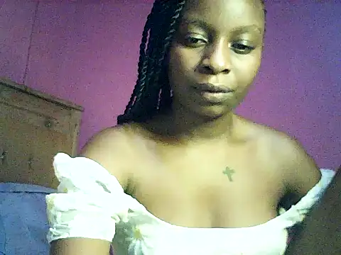 Snapshot of Sexy_brie chatting on May 22, 2026, 7:19 pm Sexy brie online show from May 22, 2026, 7:19 pm