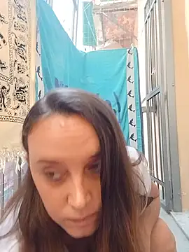 MissDiavoletta online show from May 25, 2026, 1:28 pm