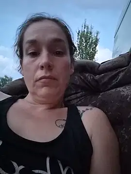 Snapshot of adelinegirly chatting on June 20, 2026, 8:33 pm adelinegirly online show from June 20, 2026, 8:33 pm