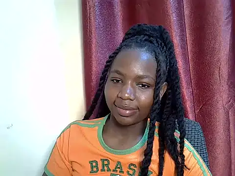 PinkCoochie02 online show from July 15, 2026, 9:36 am
