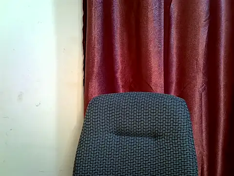 PinkCoochie02 online show from July 28, 2026, 7:37 am