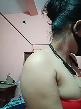 ZOYA-STRIP online show from July 23, 2026, 6:17 pm