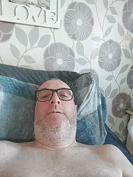 Snapshot of bigdickpeter78 chatting on June 2, 2026, 6:32 pm bigdickpeter78 online show from June 2, 2026, 6:32 pm