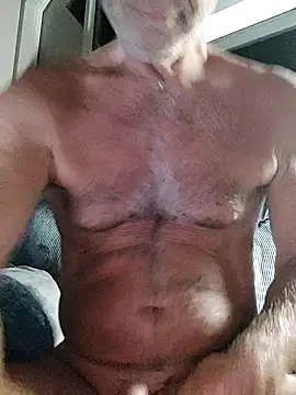 Snapshot of daddygil69 chatting on June 4, 2026, 2:50 am daddygil69 online show from June 4, 2026, 2:50 am