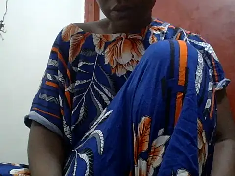 sexy inayah online show from May 30, 2026, 4:09 am