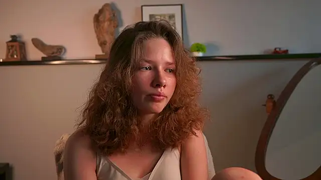 TatianaCichocki online show from July 26, 2026, 3:58 am