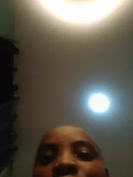 Alianamilly0 online show from May 21, 2026, 9:33 pm