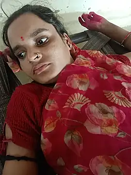 Snapshot of RAJNI_CUTY69 chatting on July 21, 2026, 6:05 am RAJNI CUTY69 online show from July 21, 2026, 6:05 am