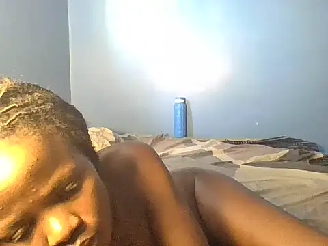 Snapshot of SinfulLuna2 chatting on July 13, 2026, 1:47 pm SinfulLuna2 online show from July 13, 2026, 1:47 pm