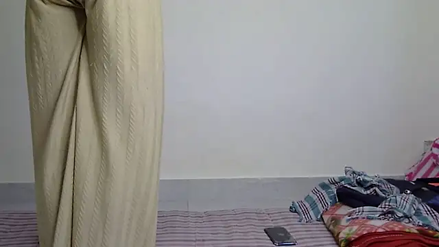Snapshot of lovely_jullyy chatting on June 8, 2026, 2:17 pm lovely jullyy online show from June 8, 2026, 2:17 pm