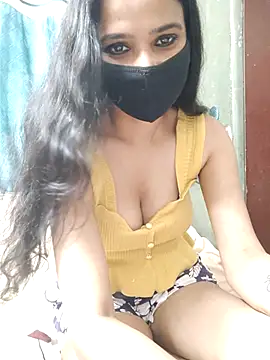 Snapshot of Amrita_Thakur01 chatting on June 4, 2026, 6:19 am Amrita Thakur01 online show from June 4, 2026, 6:19 am