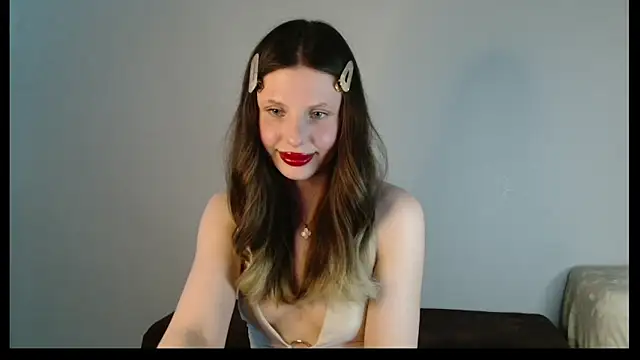 Jessicaxq online show from May 28, 2026, 8:28 pm