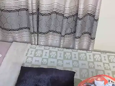 Blackcharmming online show from July 25, 2026, 4:21 am