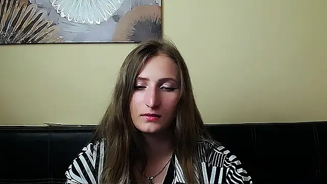 Snapshot of Jenny_smille_ chatting on July 1, 2026, 5:42 am Jenny smille online show from July 1, 2026, 5:42 am