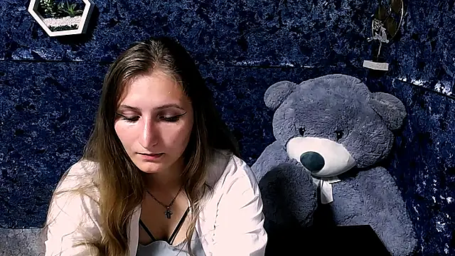 Snapshot of Jenny_smille_ chatting on July 17, 2026, 5:14 am Jenny smille online show from July 17, 2026, 5:14 am