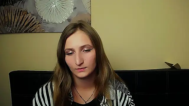 Snapshot of Jenny_smille_ chatting on July 25, 2026, 8:23 am Jenny smille online show from July 25, 2026, 8:23 am