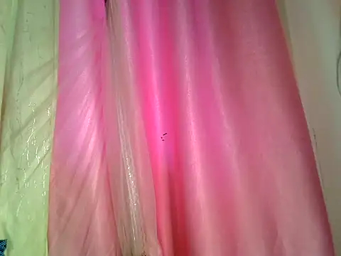 Sexy strawberina online show from July 17, 2026, 10:55 am