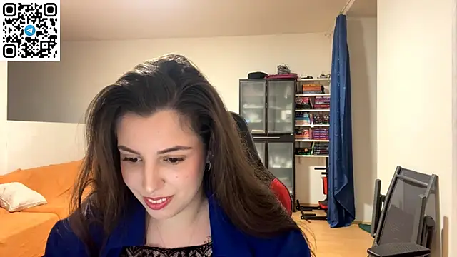 SweetFenomen67 online show from May 24, 2026, 7:08 pm